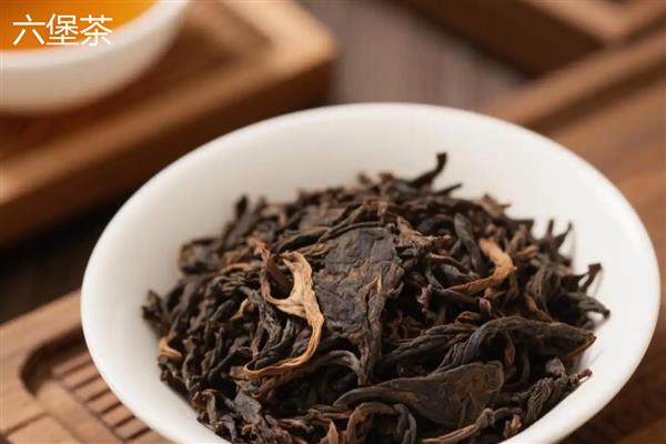 六堡茶与普洱茶的区别，产地和原料均不同