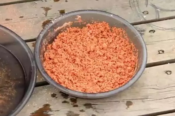 钓鲢鱼用哪种小药，对酸臭味食物特别偏爱