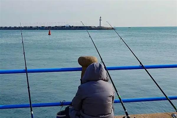海钓选择什么竿，海竿、矶钓竿都可以使用